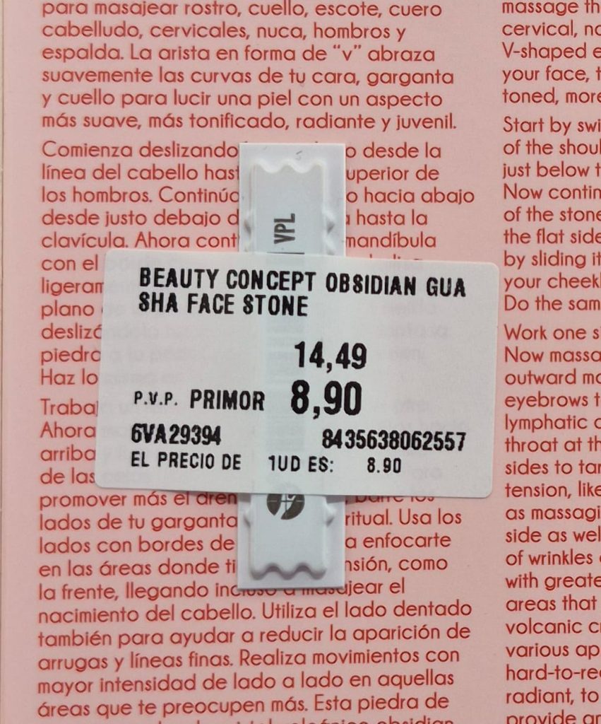 Diseño de información en retail: Cuando la ubicación del precio trastoca la experiencia 1 Etiqueta de precio tapando las instrucciones de uso en un producto cosmético